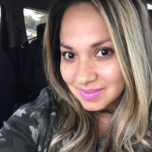 Meet your Posher, Viviana